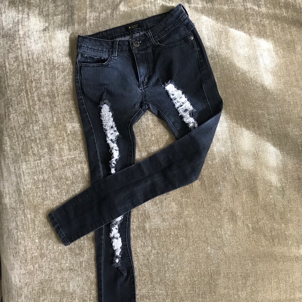 Red Fox dark wash distressed skinny jeans